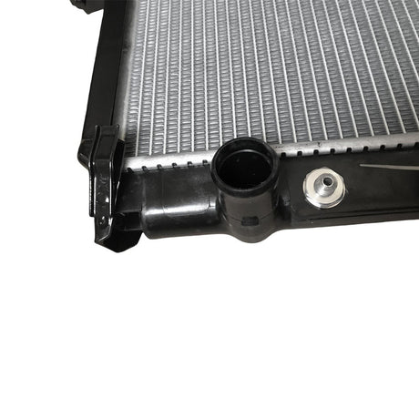 Aluminum Core Plastic Tank Radiator 36MM With Cap Fit For Nissan Navara D40 D22 Pathfinder R51 2.5L YD25 2005-ON 21460EB70A - Machter