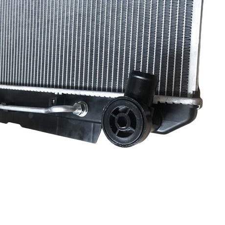 Radiator With Cap Fit For Toyota RAV4 ACA20 21 22 23 2.0L 2.4L 1AZFE 2AZFE 2000-2006 1640028140 - Machter