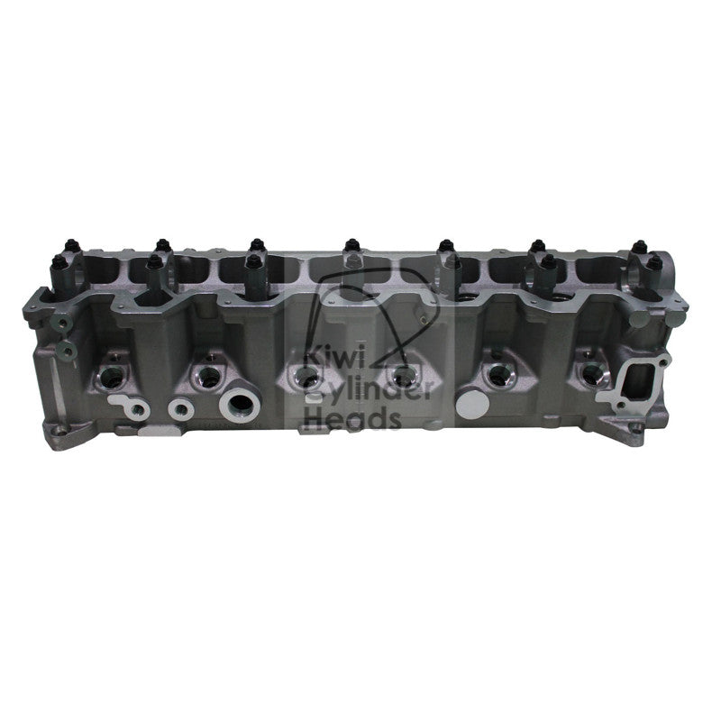 Cylinder Head for Nissan RD28 Hyd lifter/Vac — 10061118 — view 2