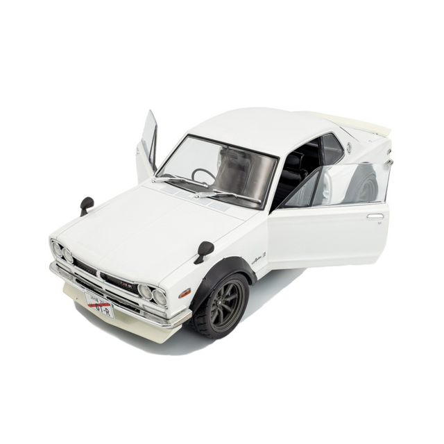 1970 Nissan Skyline C10 Hakosuka White Diecast Model Car 1:18 Scale (Approx. 25cm) Collectible | Universal Auto Spares