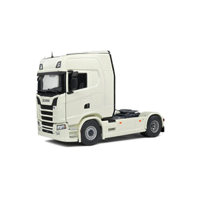 Scania 580S Semi Truck Cream Diecast Model Truck 1:24 Scale (Approx. 18–20cm) Collectible | Universal Auto Spares