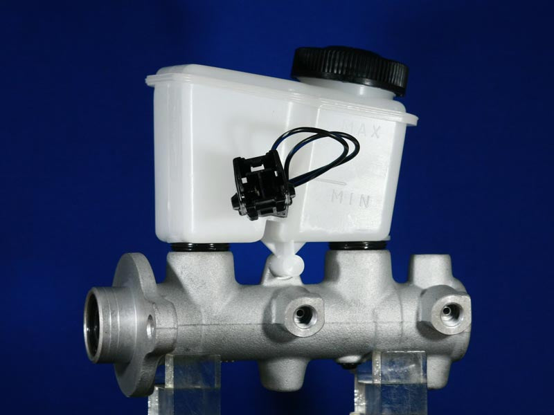 Brake Master Cylinder TJB9646 - Top Performance | Universal Auto Spares