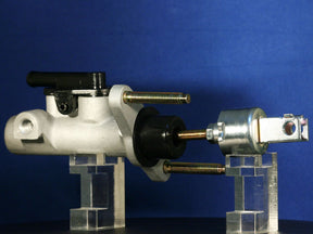 Clutch Master Cylinder TJB9959 - Top Performance | Universal Auto Spares