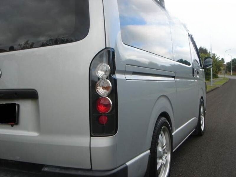 JDM Black Altezza Tail Lights Fit For Toyota Hiace Van 2004-2019 TL-TA073LS - Machter