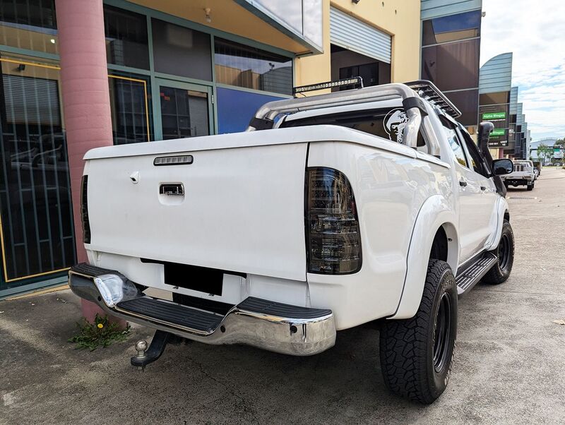 Smoke LED Taillights Fit For Toyota Hilux SR5 VIGO 2005-2010 TL-TA080LS - Machter