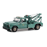 1967 Chevrolet C-30 Dually Wrecker Holly Speed Shop Tow Truck Diecast Model Truck 1:18 Scale (Approx. 25cm) Collectible | Universal Auto Spares