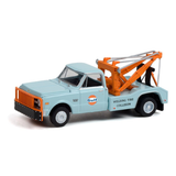 1969 Chevrolet C-30 Dually Wrecker Gulf Oil Welding Tyre Collision Diecast Model Car 1:64 Scale (Approx. 7cm) Collectible | Universal Auto Spares