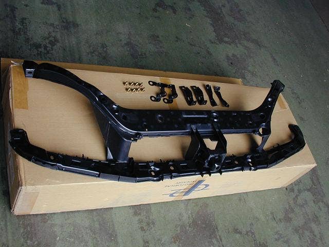 Front Radiator Support Panel Ford Focus LR 10/2002 - 12/2004 FDFO - RAS - 16F - Sterling Parts - Body Panels & Hardware - Sterling Parts
