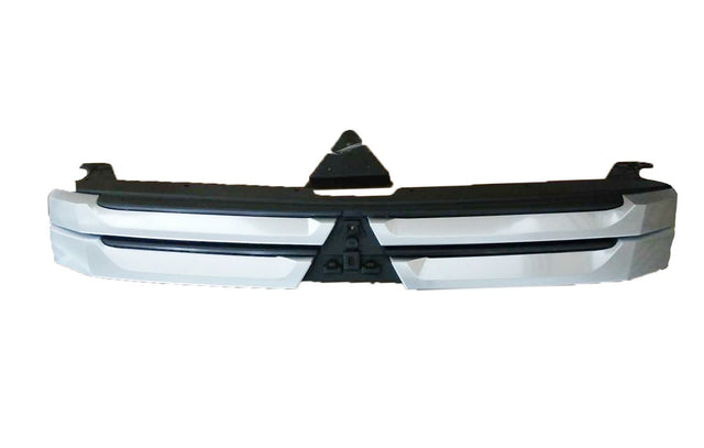 Front Grille (Silver/Black) Mitsubishi Outlander ZJ 2014 MBOL - GRI - 15F - Sterling Parts - Grilles & Bumper Parts - Sterling Parts