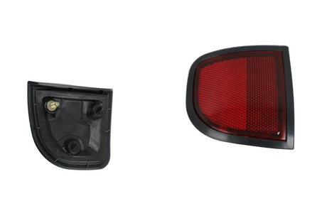 Rear Reflector Lamp (LHS) Mitsubishi Triton ML/MN 2006 - 2015 MBTT-RFT-06L - Sterling Parts