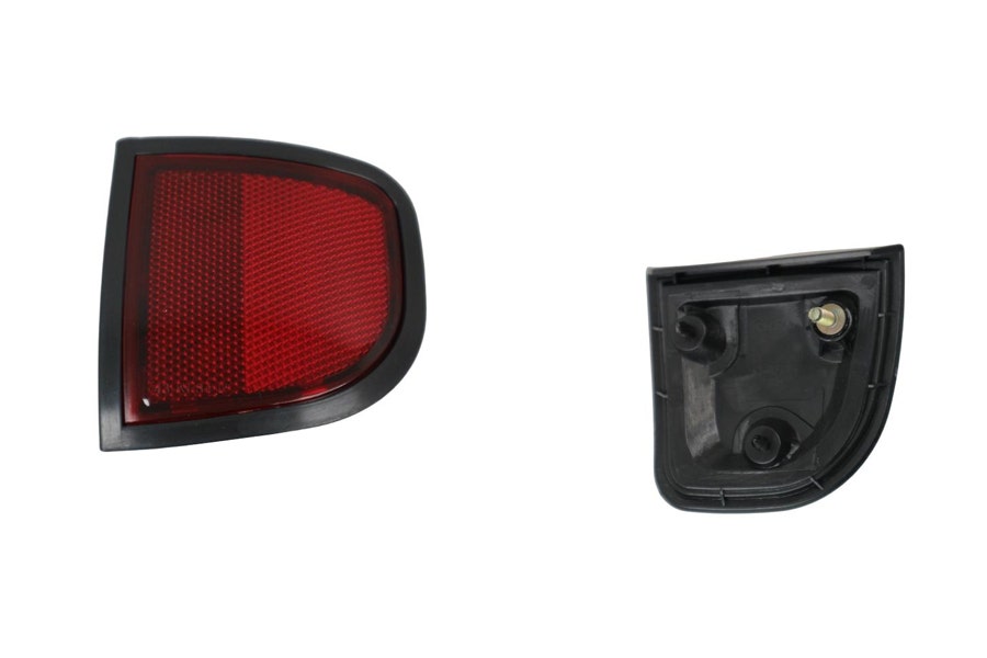 Rear Reflector Lamp (RHS) Mitsubishi Triton ML/MN 2006 - 2015 MBTT - RFT - 06R - Sterling Parts - Lighting Wiring & Accessories - Sterling Parts