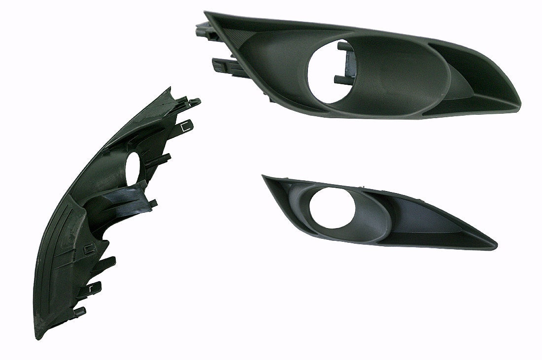 Front Fog Light Cover (RHS, with Hole) Toyota Corolla ZRE152 2007 - 2009 TYCO-FLC-21R - Sterling