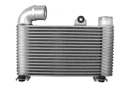 Intercooler (2.5L/3.0L Diesel Turbo) Toyota Hiace TRH/KDH 2005 - 2019 TYHI-ITC-007 - Sterling Parts