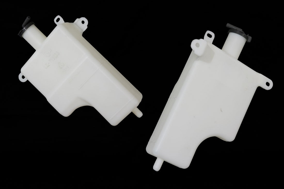 Overflow Bottle (Coolant Reservoir) Toyota LandCruiser 100 Series 1998 - 2007 TYLA - BOT - 10N - Sterling Parts - Overflow & Expansion Tanks - Sterling Parts