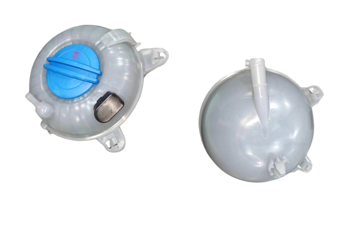 Overflow Bottle with Cap Volkswagen T-Roc A11 2020 - 2022 VWTO-BOT-01N - Sterling