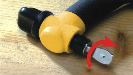 Heavy-Duty Hacksaw 360º Multi-Adjustable Blade Mounts - PKTool